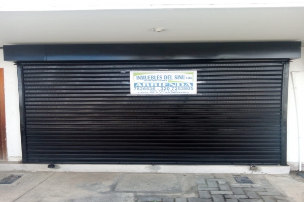 FACHADA ESTERA.jpg